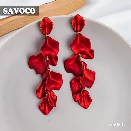 SAVOCO Moda Jóias Rosa Vermelha Flor Pétala Brincos Longos Pingente De Resina De Festa De Aniversário De Menina Acessóri