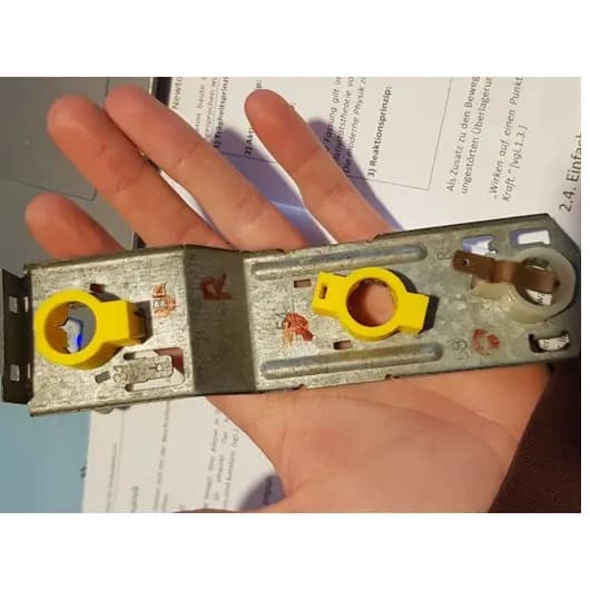 Suporte de Soquete da Lâmpada – Lanterna Traseira VW Fusca | Peça Rara – Mosca Branca Parts
