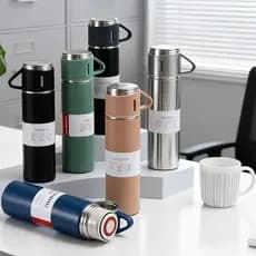 Garrafa Térmica Vacuum Bottle Inox 500ml - Kit com 3 Canecas para Bebidas Quentes/Frias