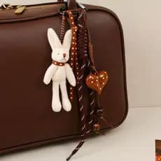 Requintado de alto valor All-match Cartoon tridimensional coelho amor pingente bonito saco pingente chaveiro