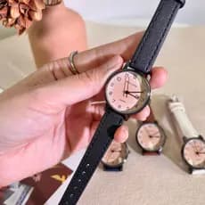 Relógio Digital Retrô com Calendário para Mulheres, Simples e Elegante, Adequado para Estudantes do Ensino Médio e Super