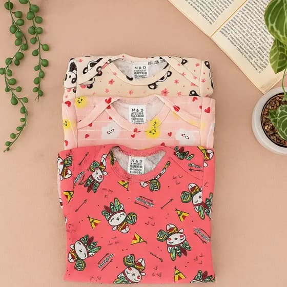 OFERTA MAS VENDIDA  Kit 3 Body Manga Curta Canelado Body bebê verão Body Verão Body Bebê Manga Curta