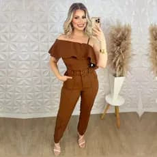 Conjunto elegante moderno feminino alfaiataria com blusa assimétrica estruturada e babado