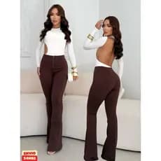 Calça Flare Feminina Cintura Alta em Suplex Flanelado Modeladora com Excelente Elasticidade