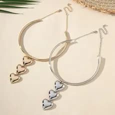 Colar Feminino Com 3 Coração Em Metal Liso Cor Dourado E Prata