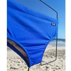 Sunga Masculina Lisa em Poliamida com Bandeira do Brasil – Conforto e Estilo (Amarelo, Azul e Verde)
