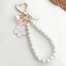 Adorável Flores De Cerejeira Fã Chaveiro Pérola Corrente Pingente Feminino Carro Caso Fone De Ouvido Encantos Saco Decor