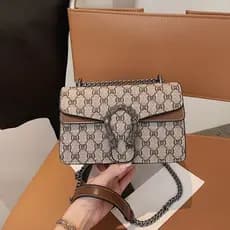 Bolsa feminina 2024 novo estilo nicho corrente mensageiro saco Bacchus moda bolsa de ombro de grande capacidade