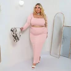 Conjunto Rosa BB Plus Size Feminino Cropped Manga Longa e Saia Midi Fenda Look Delicado Estiloso Conforto Premium Chic