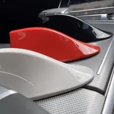 Antena de barbatana de tubarão para carro 6.0dB, sinal FM adequado para todos os carros com teto curvo Z4GI