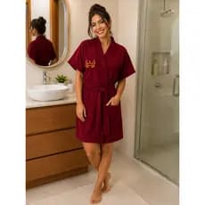 Roupao Juvenil Adulto Feminino para Mulher Atoalhado Bordado Vermelho Marsala com Faixa 100% Algodão