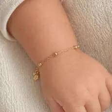 Pulseira de Bebê Antialérgica Folheada a Ouro