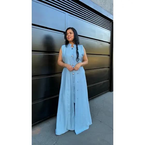 VestidoGolaPadreComBotoeseFenda