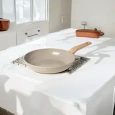Frigideira Antiaderente Cerâmico  26cm, BEGE, FOGÃO GÁS, VIDROCERÂMICO, ELÉTRICO e INDUÇÃO