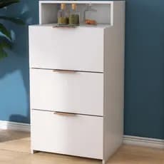 Gaveteiro para Uso no Quarto com Três Gavetas Multiuso