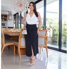 Saia Midi Com Fenda Evamgélica