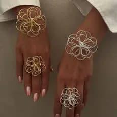Brincos de Anel de Flor em Camadas Design de Nicho Acessórios Envolvidos Linhas Irregulares Pulseira Oca para Mulheres