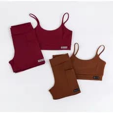 KIT 2 Conjunto Fitness Poliamida Premium - Top e Shorts Com Bolso na Lateral Super Confortável e Transparência Zero!