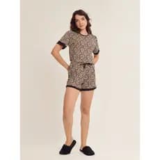 Conjunto Pijama Feminino Adulto Confortável Estampa Oncinha Manga Curta