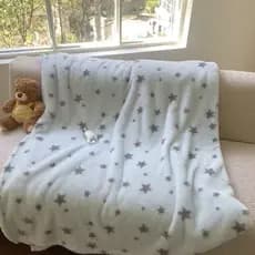 Estilo coreano estrela flanela cobertor escritório Nap xale ar condicionado cobertor dormitório estudante almoço Break c