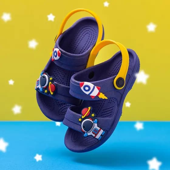 Papete Sandália Infantil Menino Astronauta Foguetinho Divertida Leve Macia Antiderrapante Promoção