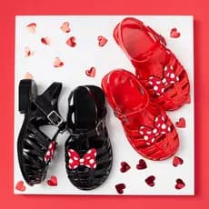 Sandália Infantil Menina  Aranha  Laçinho Ratinha Minnie Bolinhas Casual Antiderrapante Promoção Volta as Aulas