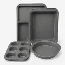 Conjunto de Assadeiras Oster 5 Peças Aço Carbono Antiaderente Premium Muffin, Bolo, Pão e Assados