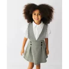 Conjunto Infantil Elegante – Salopete Jardineira com Camisa e Boina