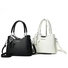 BOLSA FEMININA ELEGANTE E VERSÁTIL COM COMPARTIMENTOS INTERNOS