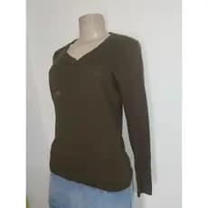 Blusa meia estação, verde musgo, veste 38/40.
