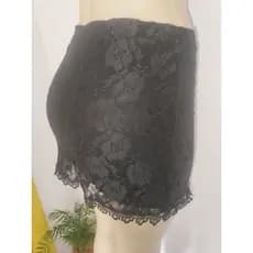 Mini saia preta rendada com forro, saia verão, veste 38.