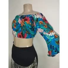 Blusa ciganinha floreada, Veste 36.