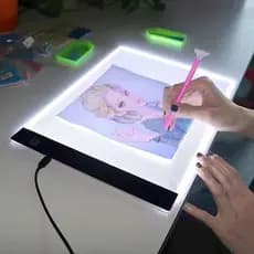 Mesa Para Desenho Prancheta Luz Led Branco - A5