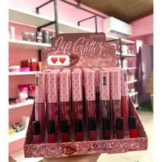 Lip Glitter Batom liquido brilho Febella longa duração.