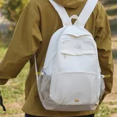 Esportes ao ar livre mochila feminina 2025 novo estilo Casual grande capacidade estudante mochila contraste cor viagem m