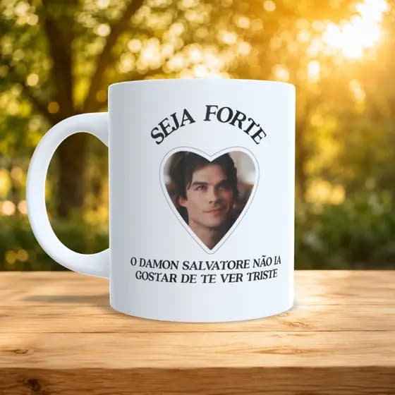 Caneca Engraçada Damon Salvatore Seja forte Presente Divertido Artista