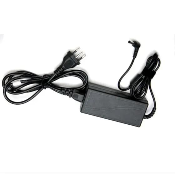 Fonte Adaptador Ac/dc 12v 3.5a P19 E 24 Fsp042 Bivolt