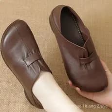 Sapatos Femininos de Veludo Vintage com Bico Único Primavera 2024, Sola Macia, Parte Superior de Couro, Mãe M3DY