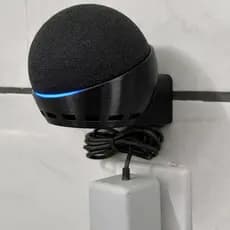Suporte De Alexa Pra Parede