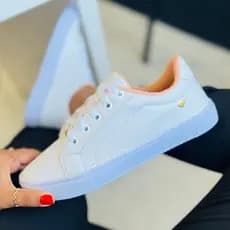 Tênis Detalhe Coração Feminino Casual Confortável Leve e Macio