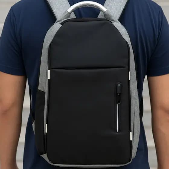 Mochila Notebook Anti Furto Impermeável Alça Reforçada Cadeado Saida Cabo Aux Usb Fone Ouvido