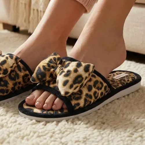 Pantufa Chinelo com Laço Feminino Casa Quarto Fofinho Elegante Delicado Macio Antiderrapante Ortopédico