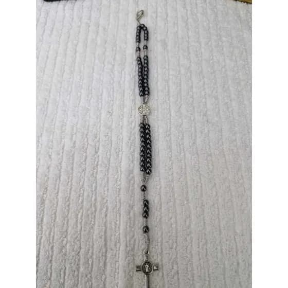 Kit 2 Terço de Pulso São Bento Hematita com Medalhas e Cruz de aço inox