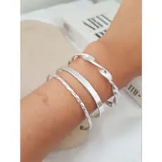 Bracelete Feminino Luxo Folheado - Disponível em Dourado e Prata