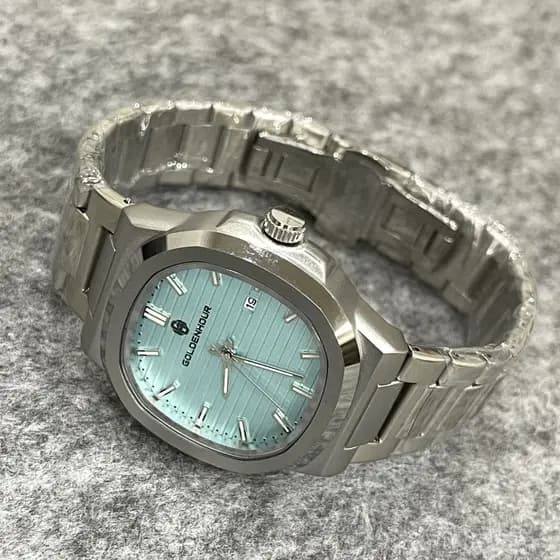 HORA DE OURO HORA DE OURO {Vazamento Picking Quartz Steel Band Homens Mulheres Relógio High-End Time