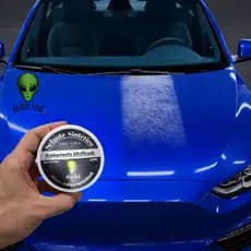 Cera Selante Sintética Sio2 + Teflon Alien Ind Lataria Automotiva Alto Brilho Remove Riscos Queimado