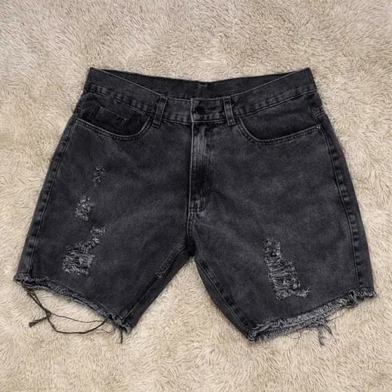 Shorts Jeans Masculino Rasgado Curto Grafite Modelo Jogador Bermuda Jeans Rasgada