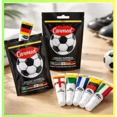 Carmed Copa do Mundo Seleções Sabor Surpresa Hidratante Labial  Batom Efeito Gloss Maquiagem 10g