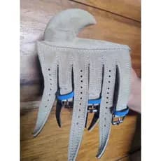 Luva de Vaquejada profissional 6 atacas com pitoco menor.