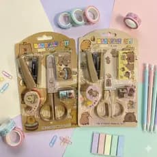 Kit Escolar Capivara Fofo 5 em 1 Tesoura + Grampeador + Fita + Grampos Papelaria Criativa